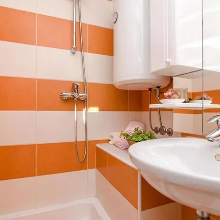 Lavanda & Ruzmarin - Double With Private External Bathroom * Dubrovnik